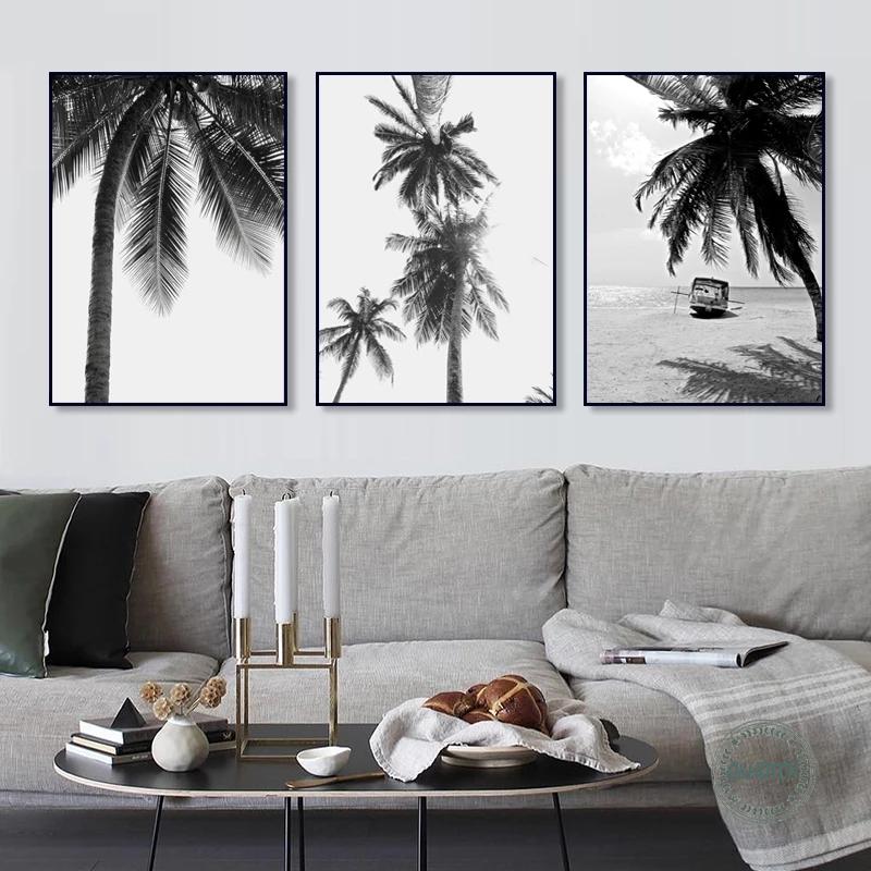 Arthia Designs - Black White Tropical Beach Canvas Art - Review