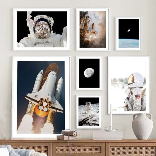 Arthia Designs - Astronaut Goes To Space Canvas Art - Review