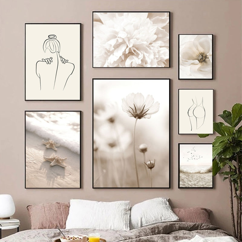 Arthia Designs - White Shell Beach Flower Canvas Art - Review