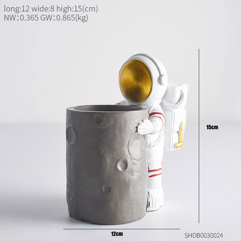 Arthia Designs - Moon Astronaut Pen Holder - Review