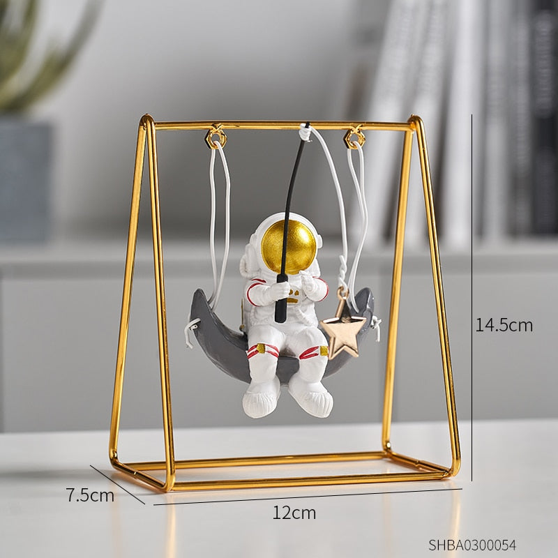 Arthia Designs - Swinging Astronaut Figurines - Review