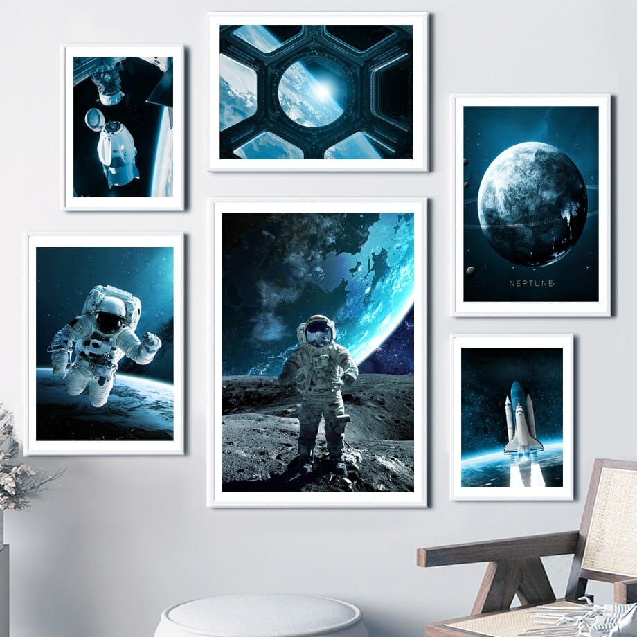 Arthia Designs - Astronaut Moon Expedition Canvas Art - Review