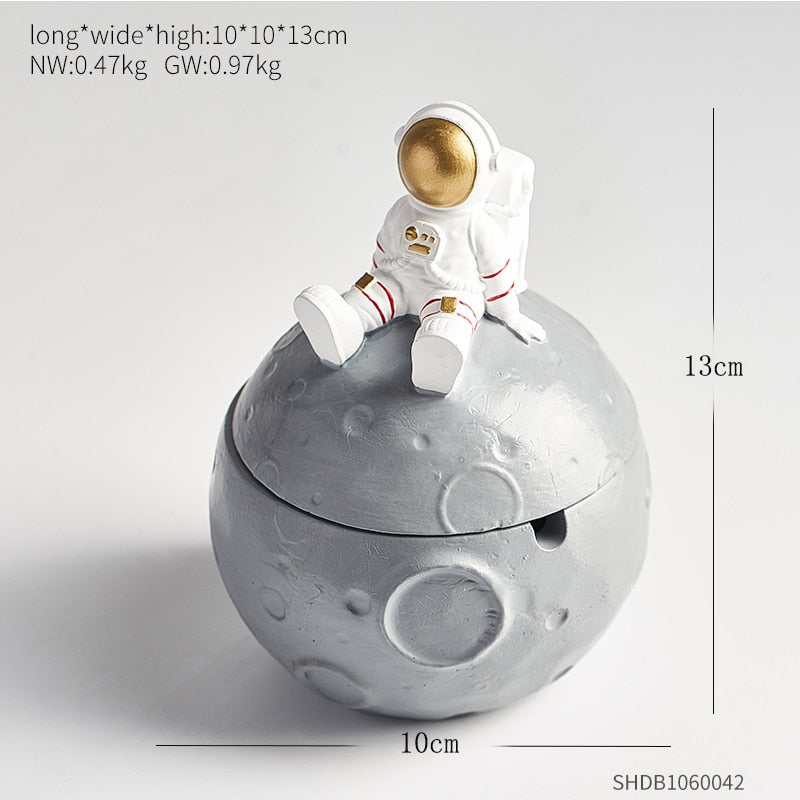 Arthia Designs - Moon Astronaut Pen Holder - Review