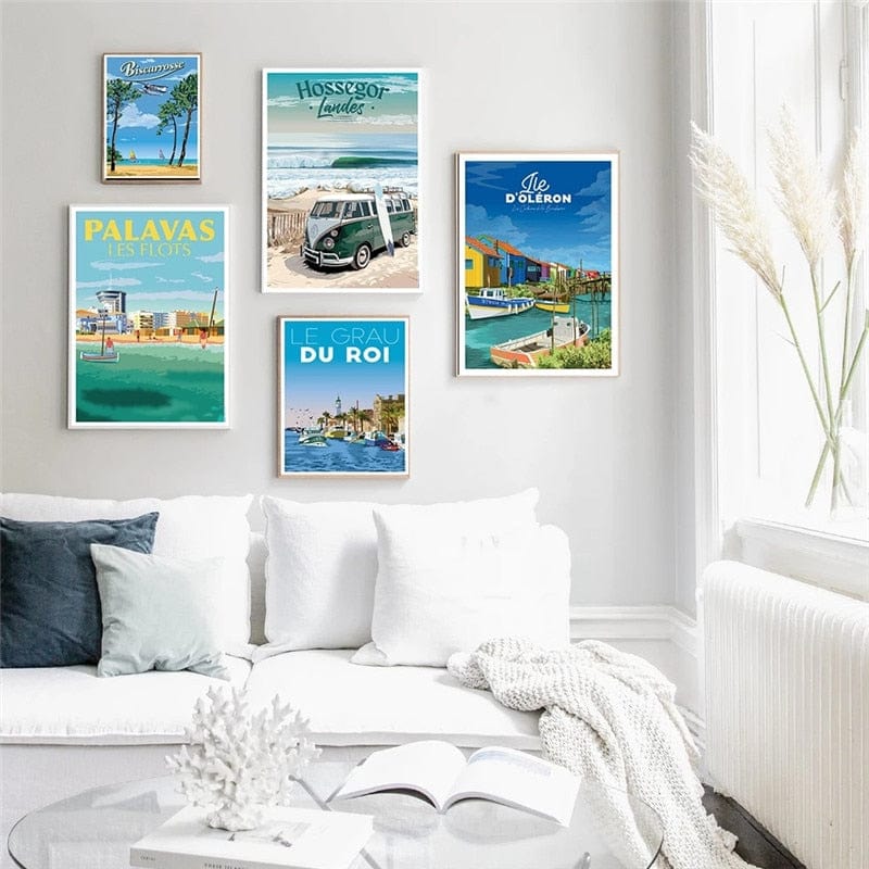 Arthia Designs - Famous Beach Tourism Cities Canvas Art - Review