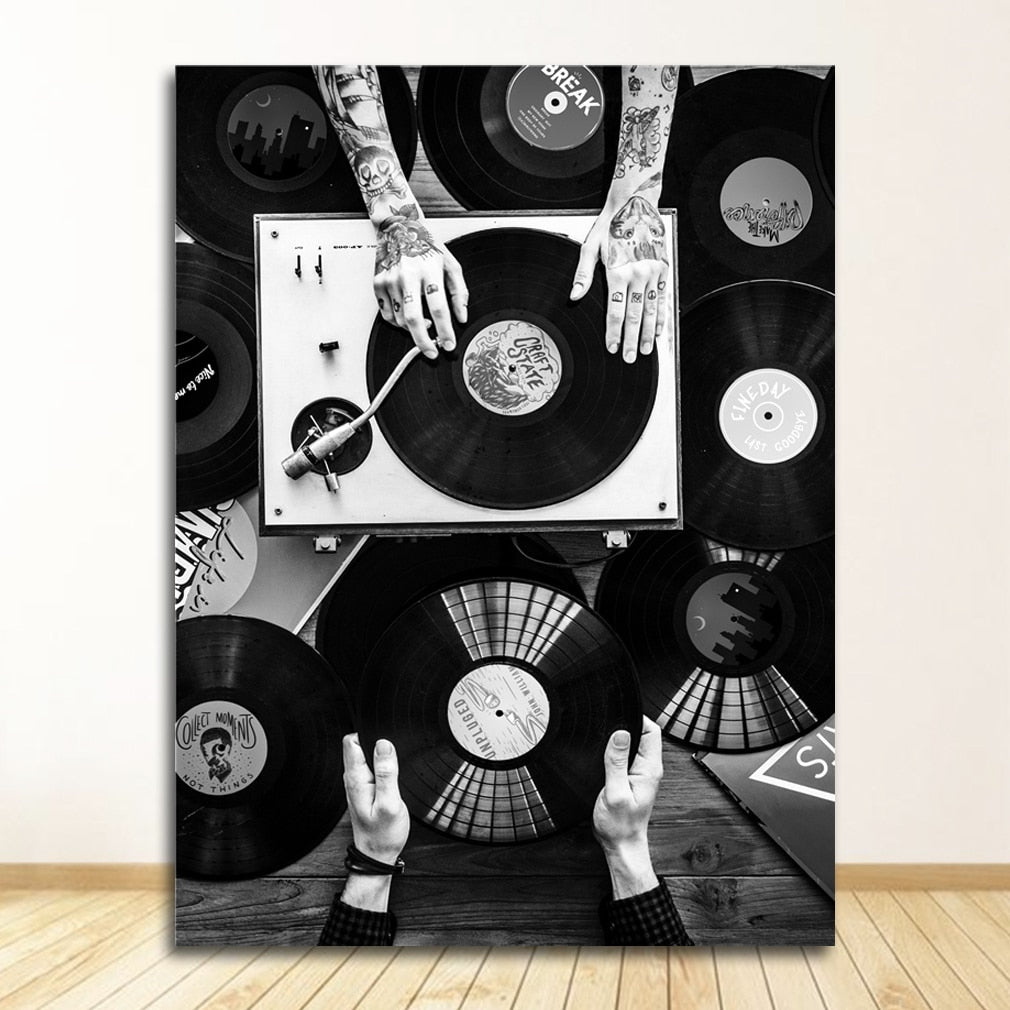 Arthia Designs - Black and White Vinyl Records Canvas Art - Review