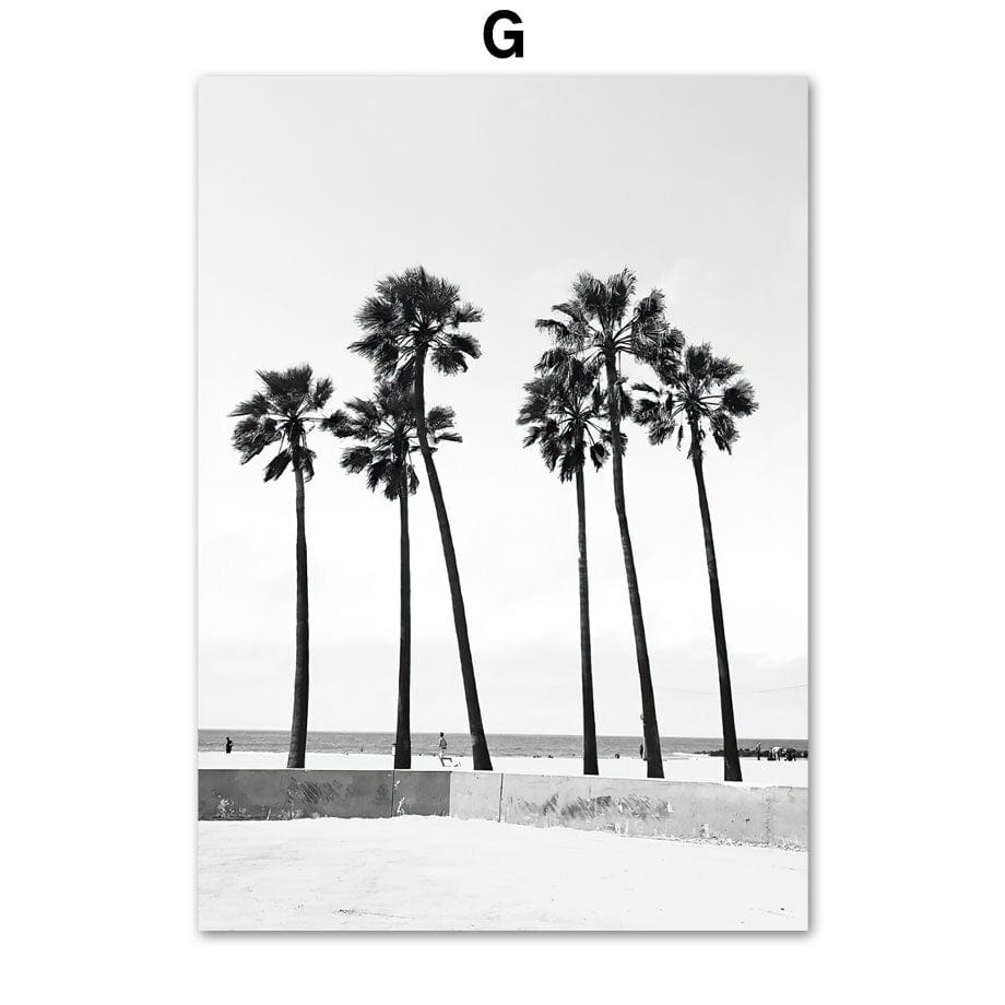 Arthia Designs - Black and White Venice Beach Canvas Art - Review