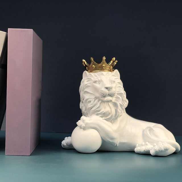 Arthia Designs - Nordic Crowned Lion Figurine - Review