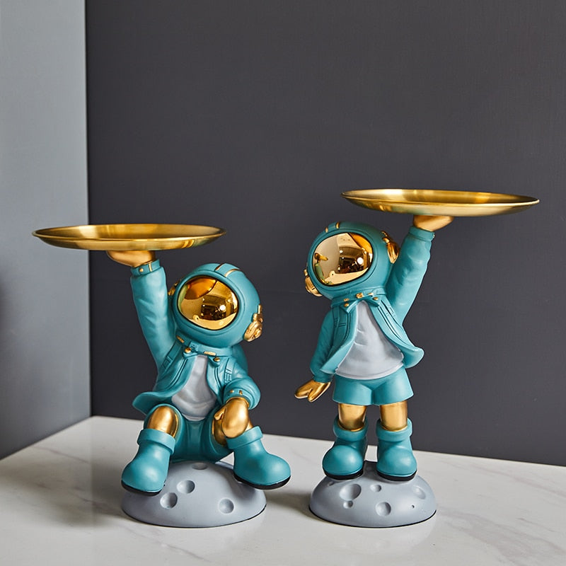 Arthia Designs - Cute Astronaut Metal Tray Figurine - Review