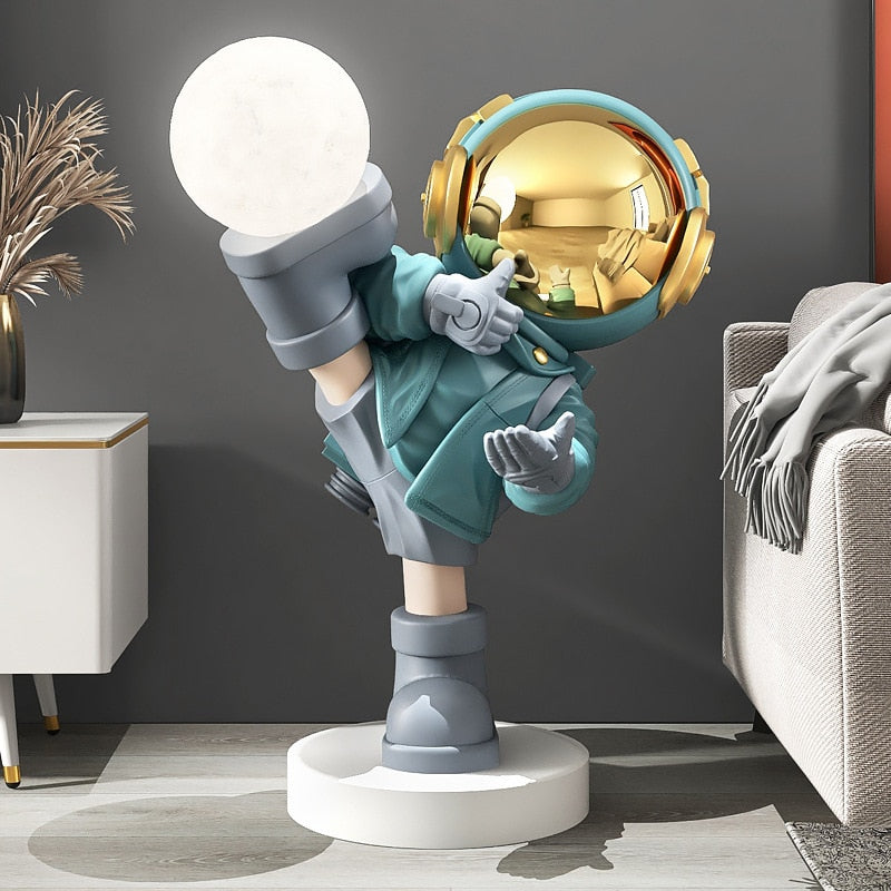 Arthia Designs - Astronaut Kicking Moon Statue - Review