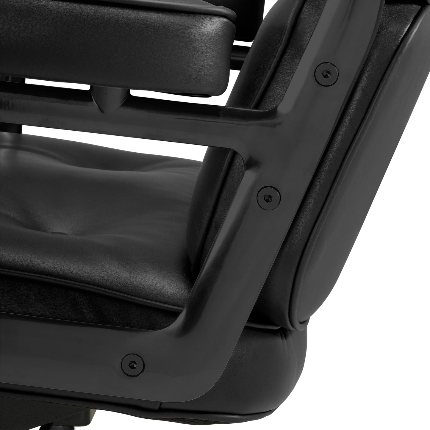 Arthia Designs - Eames Mid-Century Executive Office Leather Chair - Review