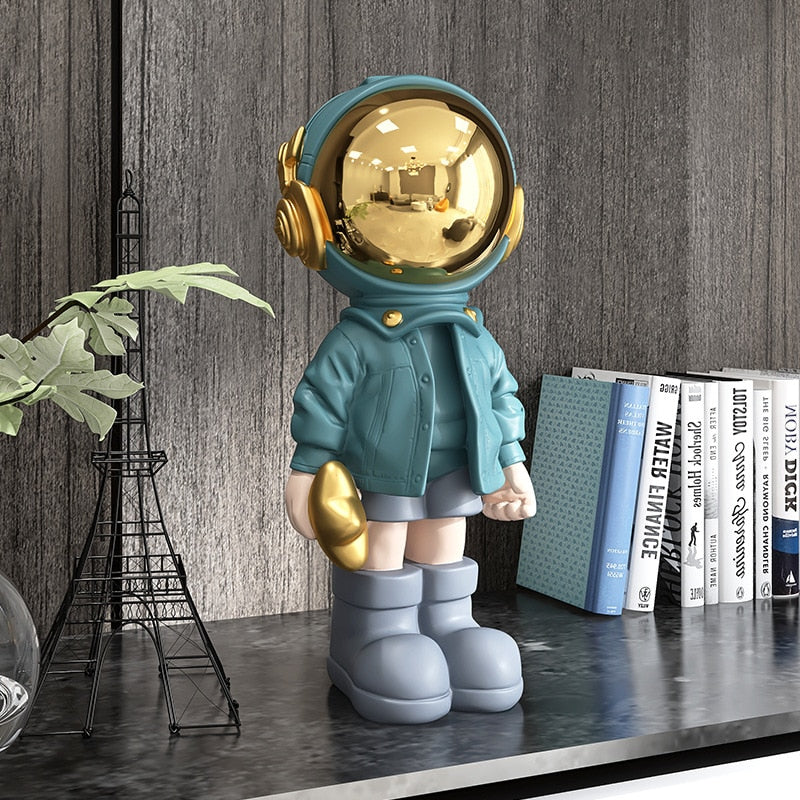 Arthia Designs - Standing Astronaut Statue - Review