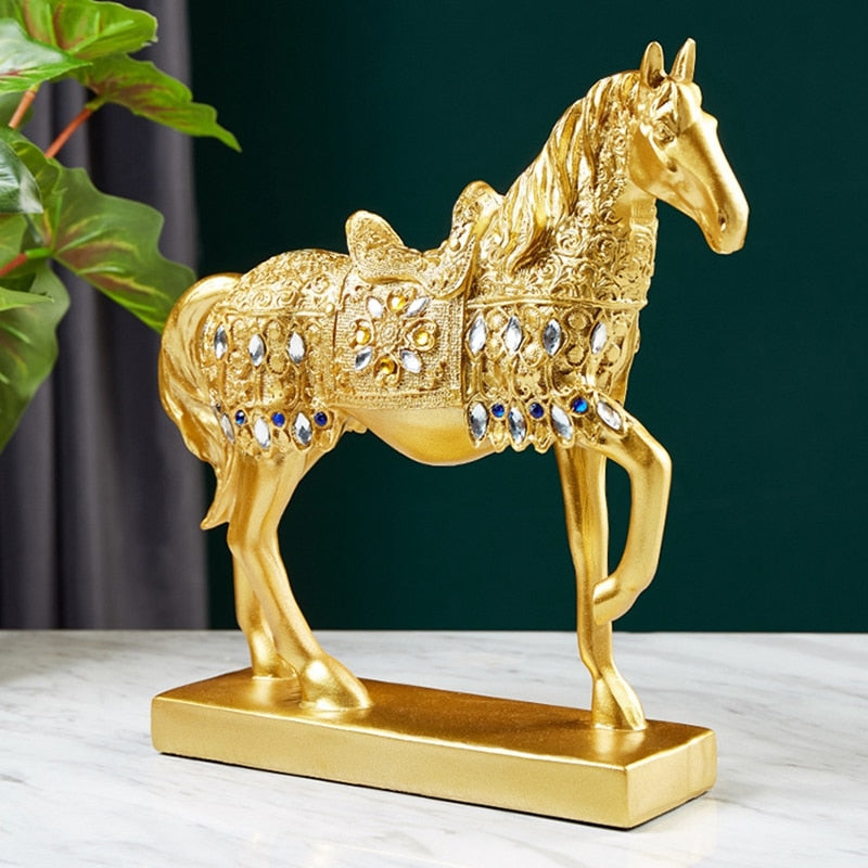 Arthia Designs - War Unicorn Horses Sculpture - Review