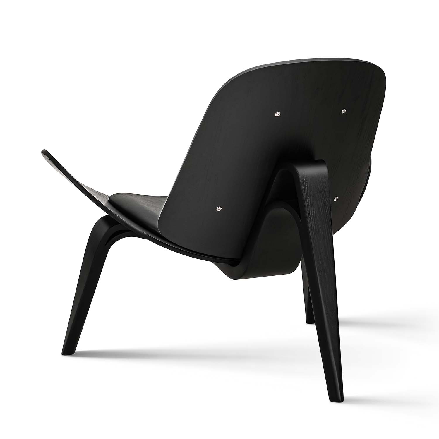 Arthia Designs - Hans Wegner's Three-Legged Shell Chair - Review