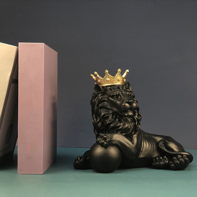 Arthia Designs - Nordic Crowned Lion Figurine - Review